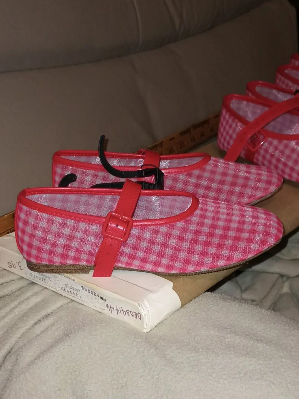 NEW Weekend Academy Girls Mesh Ballet Flats Red